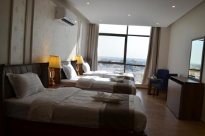 Larissa Suites